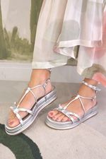 papete-spikes-flatform-prata