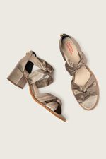 Imagem-do-produto-SANDALIA-NO-MESTICO-SALTO-BLOCO--PARA-PEITO-DE-PE-ALTO---PRATA-VELHO