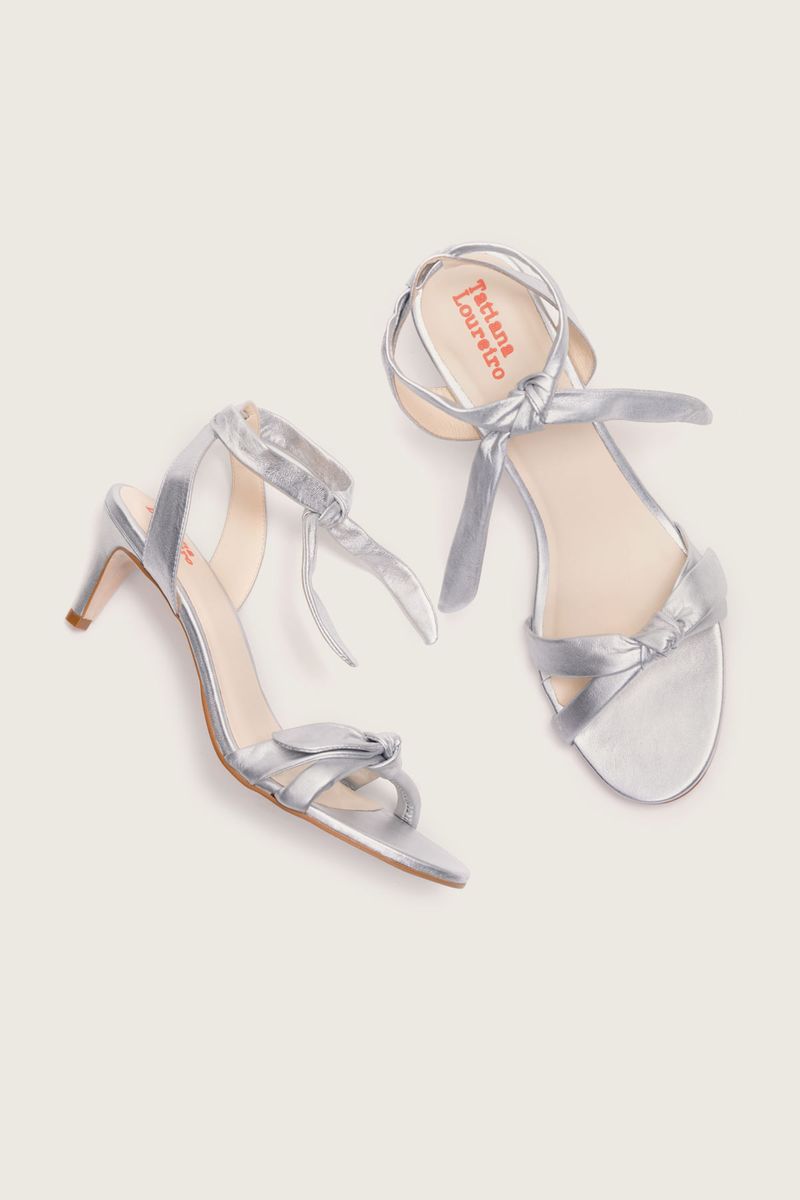 Imagem-do-produto-SANDALIA-LACE-UP-NO-MESTICO-NAKED-SALTO-FINO-PRATA