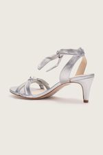 Imagem-do-produto-SANDALIA-LACE-UP-NO-MESTICO-NAKED-SALTO-FINO-PRATA