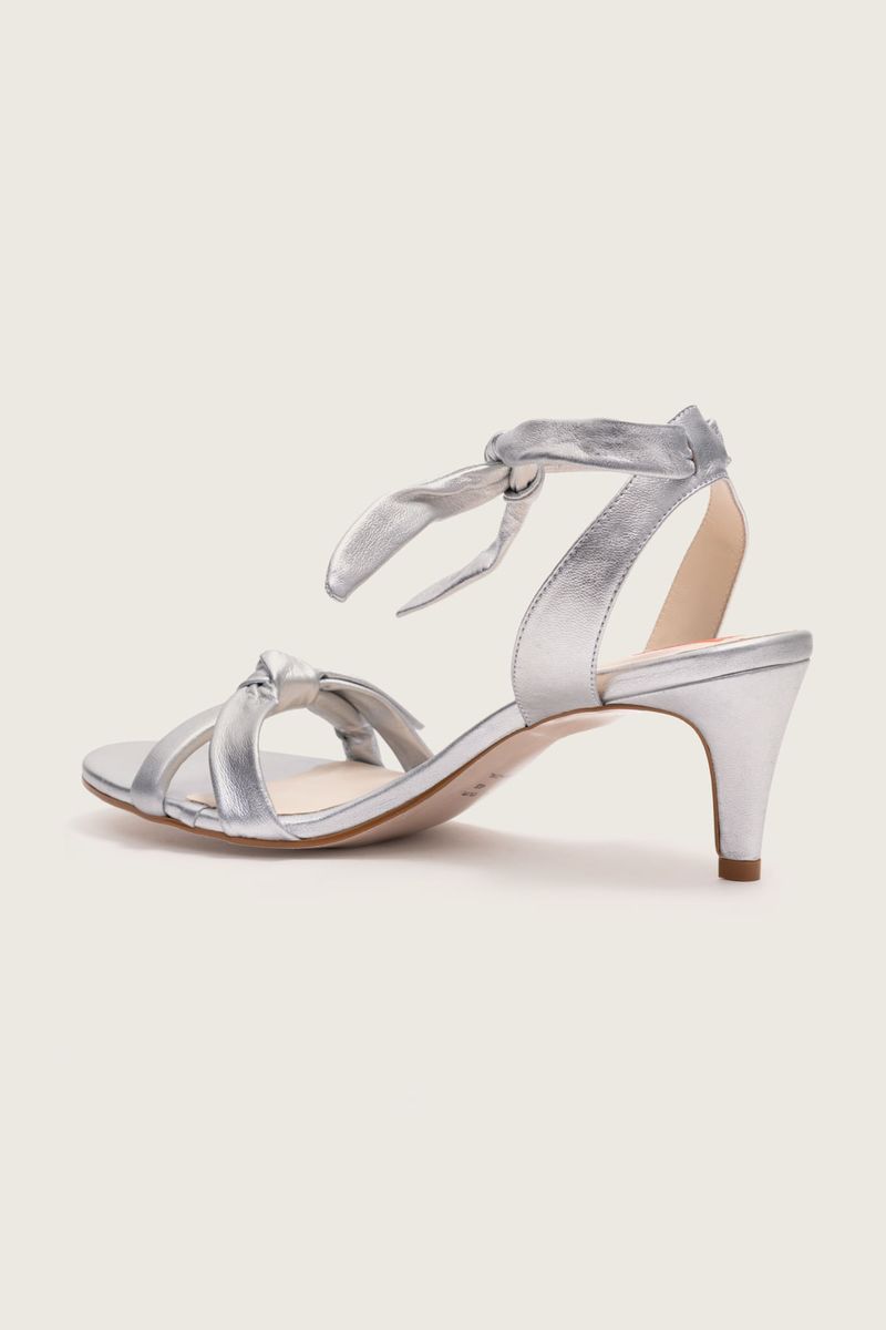 Imagem-do-produto-SANDALIA-LACE-UP-NO-MESTICO-NAKED-SALTO-FINO-PRATA