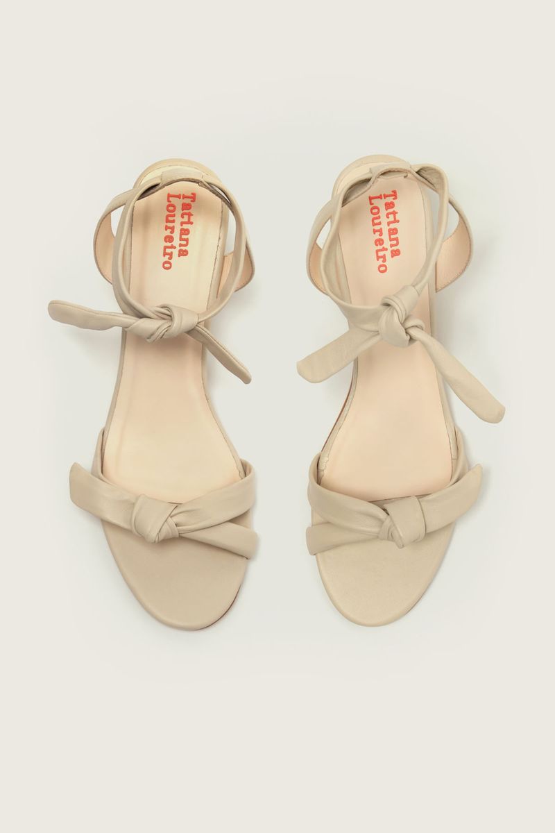 Imagem-do-produto-SANDALIA-LACE-UP-NO-MESTICO-NAKED-SALTO-FINO-OFF-WHITE
