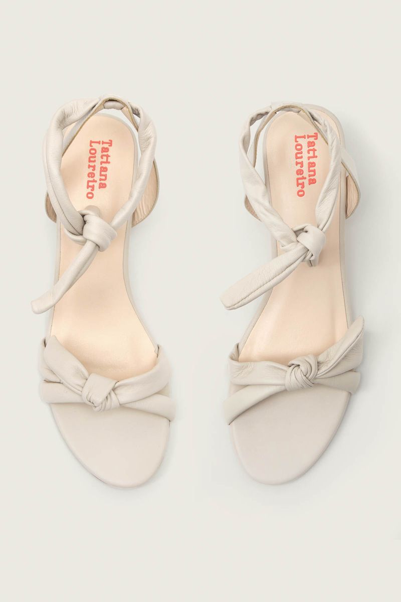 Imagem-do-produto-SANDALIA-LACE-UP-NO-MESTICO-NAKED-SALTO-BLOCO-OFF-WHITE