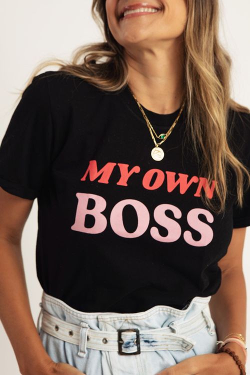 CAMISETA MY OWN BOSS PRETO