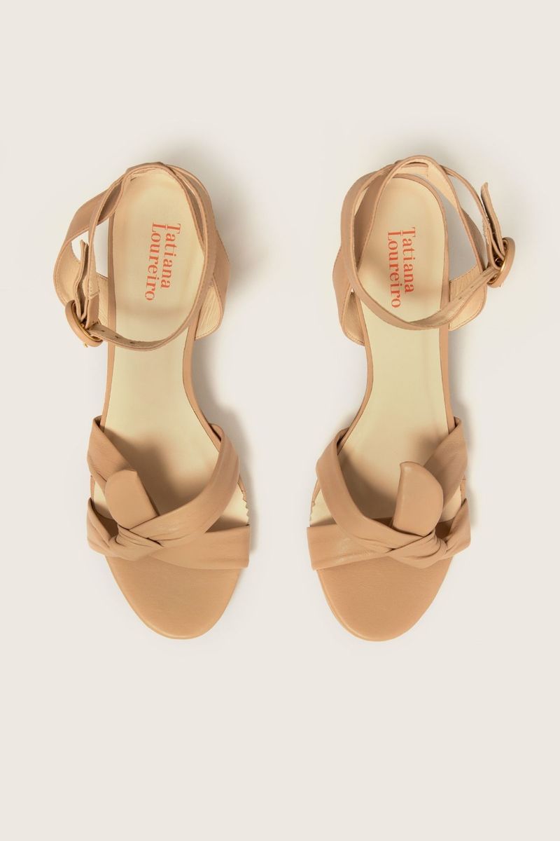 Imagem-do-produto-SANDALIA-LACE-UP-NO-MESTICO-MEIA-PATA-SALTO-BLOCO-PELE
