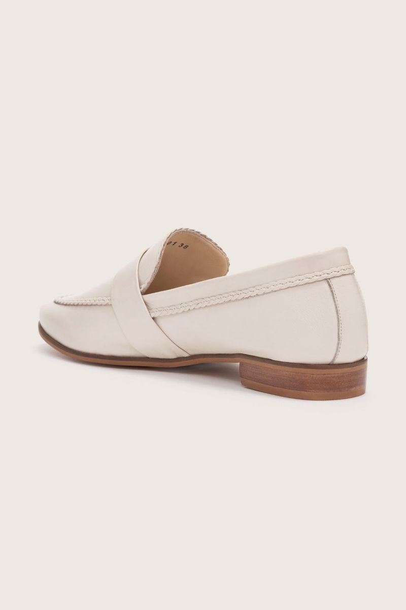 Imagem-do-produto-MOCASSIM-SOFT-FORRO-DE-COURO-BAUNILHA