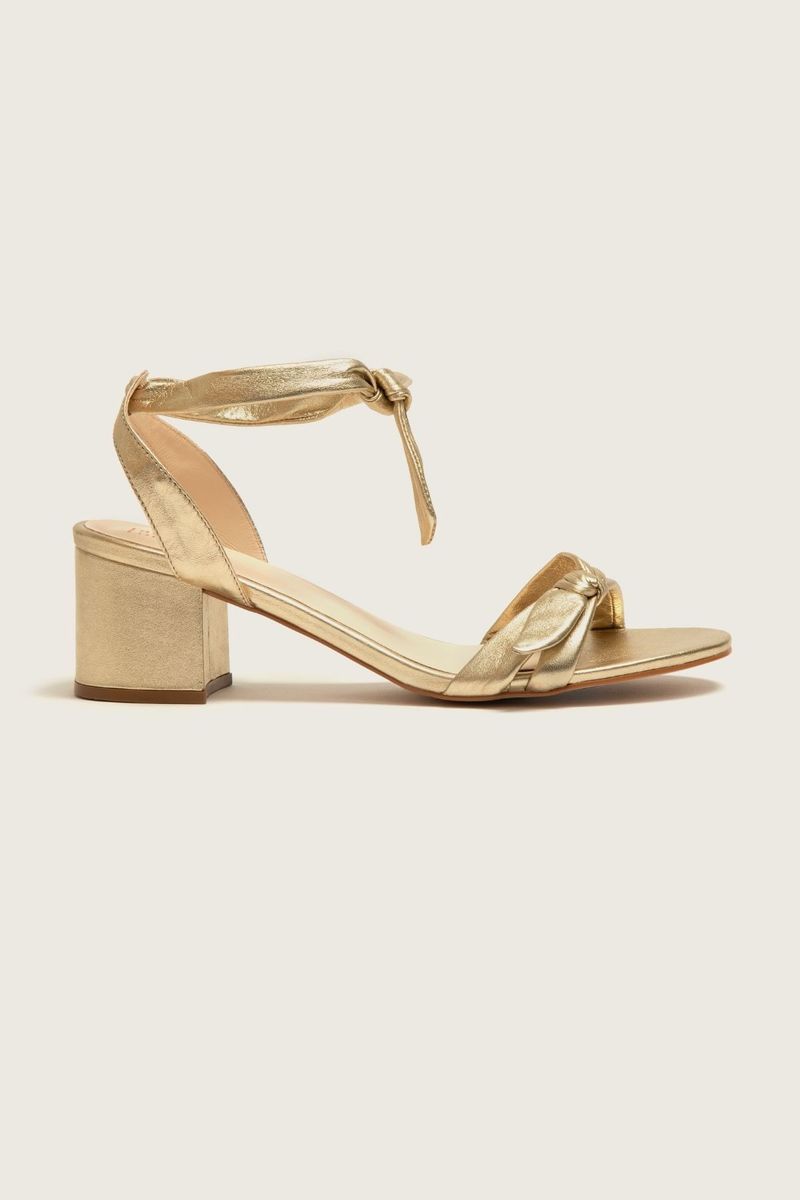 Imagem-do-produto-SANDALIA-LACE-UP-NO-MESTICO-NAKED-SALTO-BLOCO-OURO