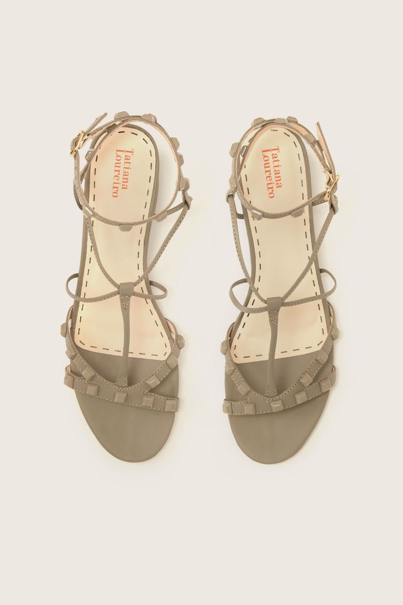 Imagem-do-produto-SANDALIA-GLADIADORA-SPIKE-SQUARE-FORRO-DE-COURO-KHAKI