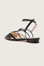 Imagem-do-produto-SAPATILHA-GLADIADORA-SPIKE-SQUARE-BICO-FINO-FORRO-DE-COURO-PRETO