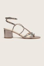 1217C-46-Sandalia-gladiadora-spike-square-forro-de-couro-Aco-03