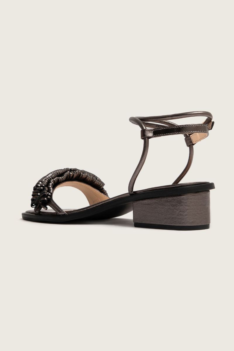 1530V25-342-SANDALIA-SALTO-BLOCO-FRINGE-CARBONO-04