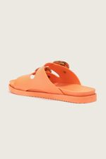 1413-318_slide_acqua_fivela_round_apricot_04