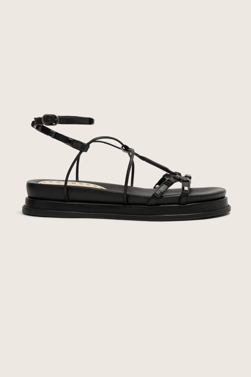 1222C-2-Papete-Gladiadora-Spike-Square-Flatform-Forro-de-Couro-preto-03