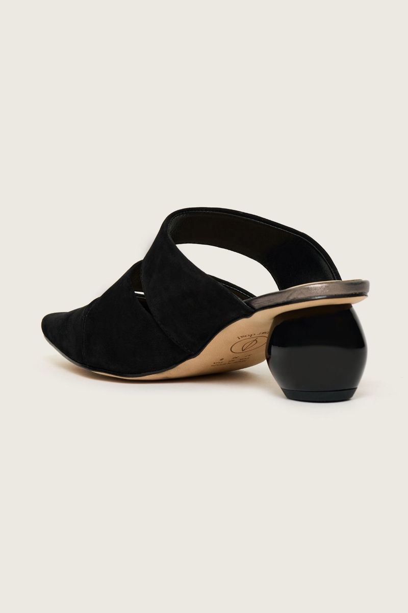 1581i25-338-Mule-Bico-Fino-Round-Heel-nobuck-preto--3-.jpg