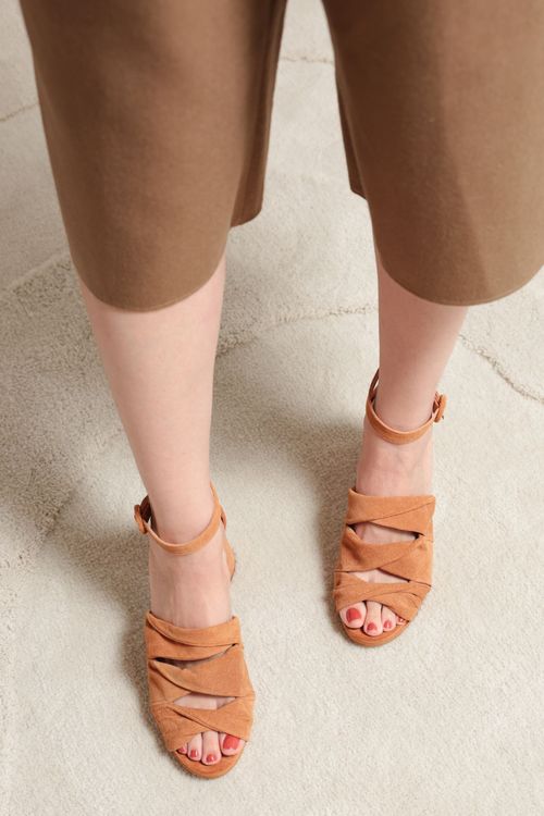 SANDÁLIA MEIA PATA DRAPED WHISKY