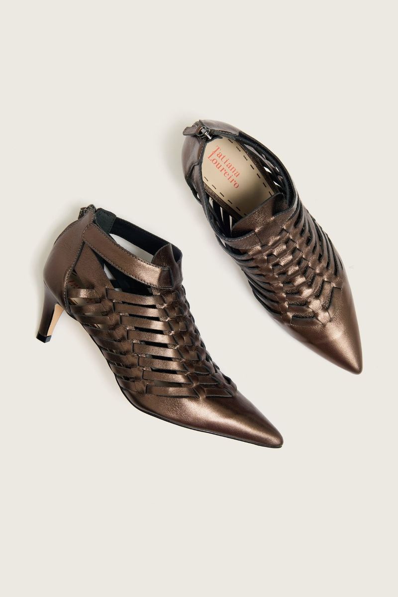 1596i25-2-ankle-boot-bico-fino-stripes-aco--1-.jpg
