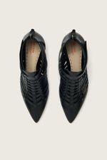1596i25-2-ankle-boot-bico-fino-stripes-preto--4-.jpg