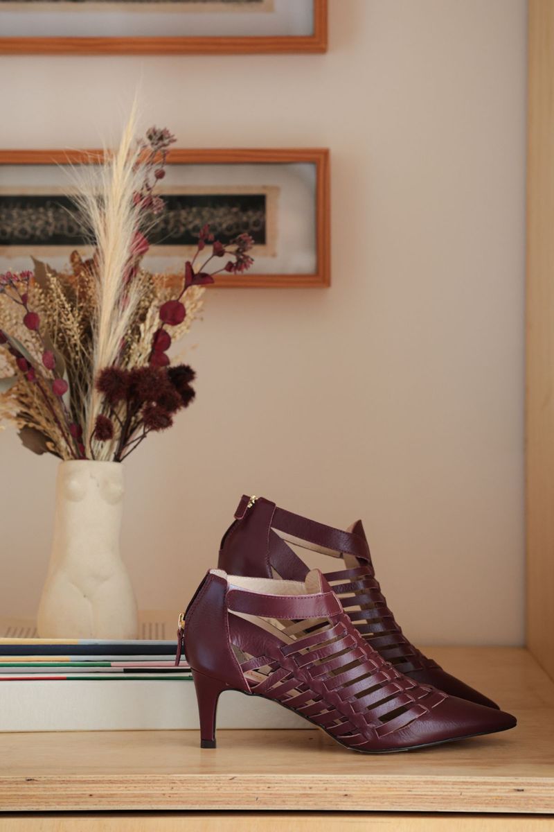 1596i25-25-ankle-boot-bico-fino-stripes-vinho--5-.jpg