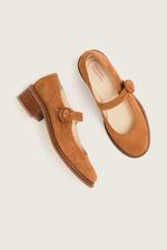 1609I25-147-Scarpin-boneca-salto-bloco-caramelo--1-.jpg