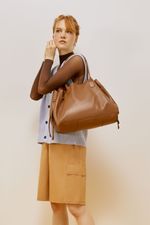 1606-202-Bolsa-Maxi-Tote-capuccino--5-.jpg