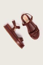 1590I25-285-Papete-flatform-urban-brogue-tabaco--1-.jpg