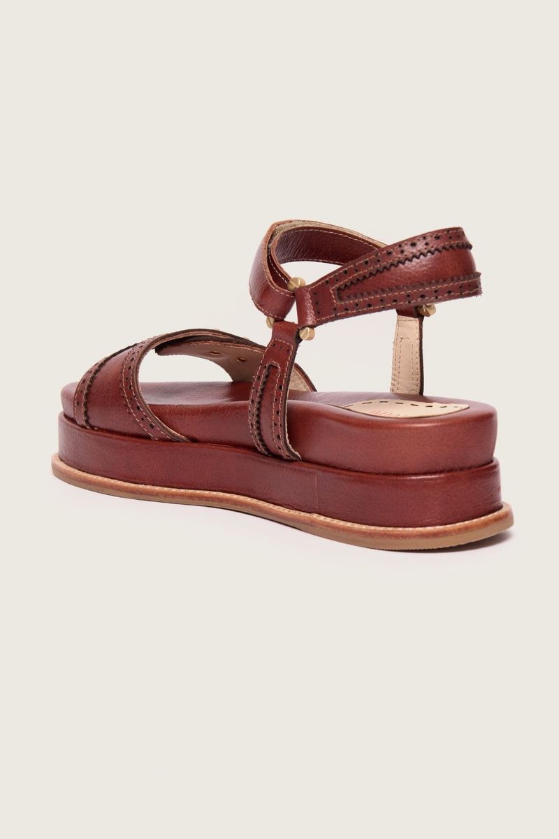 1590I25-285-Papete-flatform-urban-brogue-tabaco--3-.jpg