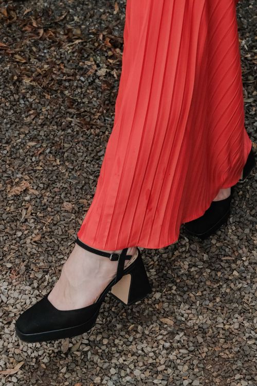 SCARPIN SEVENTIES MEIA PATA NOBUCK PRETO