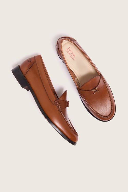 LOAFER METAL X FORRO DE COURO CARAMELO