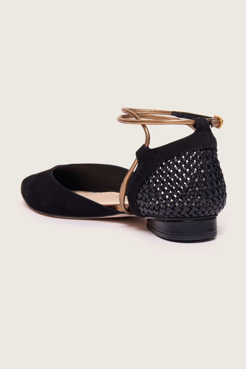 1586I25-2-Sapatilha-Bico-Fino-Lace-Up-Tramas-preto--3-