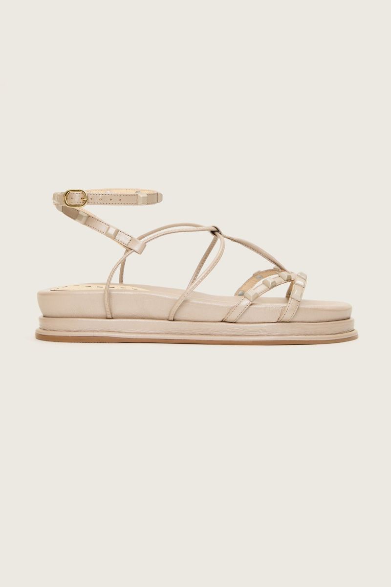 1222C-382-Papete-Gladiadora-Spike-Square-Flatform-Forro-de-Couro-Taupe-Perolado--4-