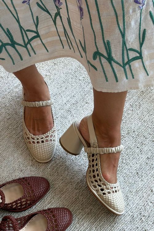 SCARPIN MARY JANE ELÁSTICO OFF WHITE