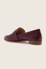 1133C-332_mocassim_soft_merlot_04.jpg