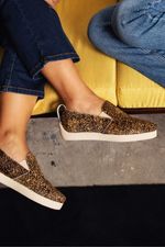 Imagem-do-produto-TENIS-SLIP-ON-IATE-ANIMAL-PRINT