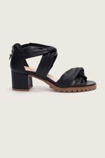 Imagem-do-produto-SANDALIA-NO-MESTICO-SALTO-BLOCO-TRACTOR--PARA-PEITO-PE-ALTO--PRETO