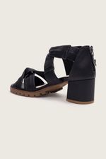 Imagem-do-produto-SANDALIA-NO-MESTICO-SALTO-BLOCO-TRACTOR--PARA-PEITO-PE-ALTO--PRETO