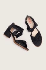 Imagem-do-produto-SANDALIA-NO-MESTICO-SALTO-BLOCO-TRACTOR--PARA-PEITO-PE-BAIXO--PRETO