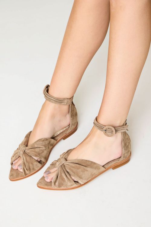 RASTEIRA FRANZIDA BICO FOLHA TAUPE