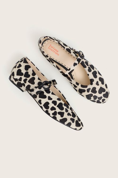 SAPATILHA PELO FIVELA CORAÇÃO PB