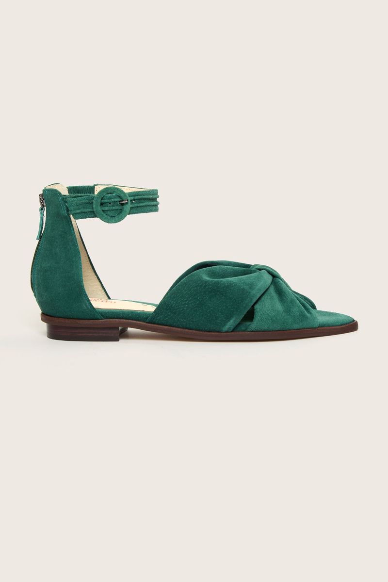 1780I26-141-RASTEIRA-FRANZIDA-BICO-FOLHA-VERDE-FLORESTA--4-