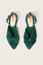 1780I26-141-RASTEIRA-FRANZIDA-BICO-FOLHA-VERDE-FLORESTA