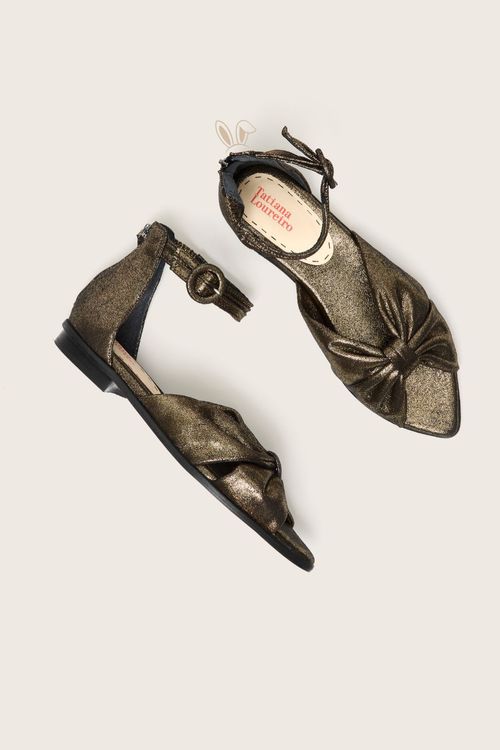 RASTEIRA FRANZIDA BICO FOLHA BRONZE