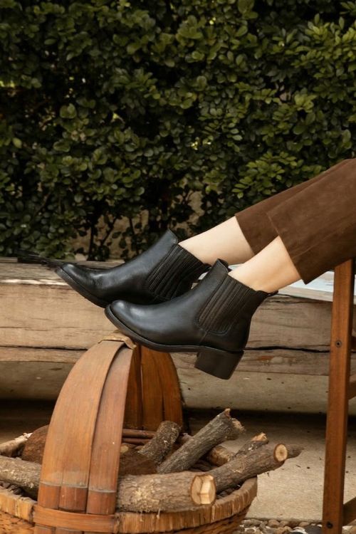 BOTA CHELSEA SALTO BLOCO PRETO