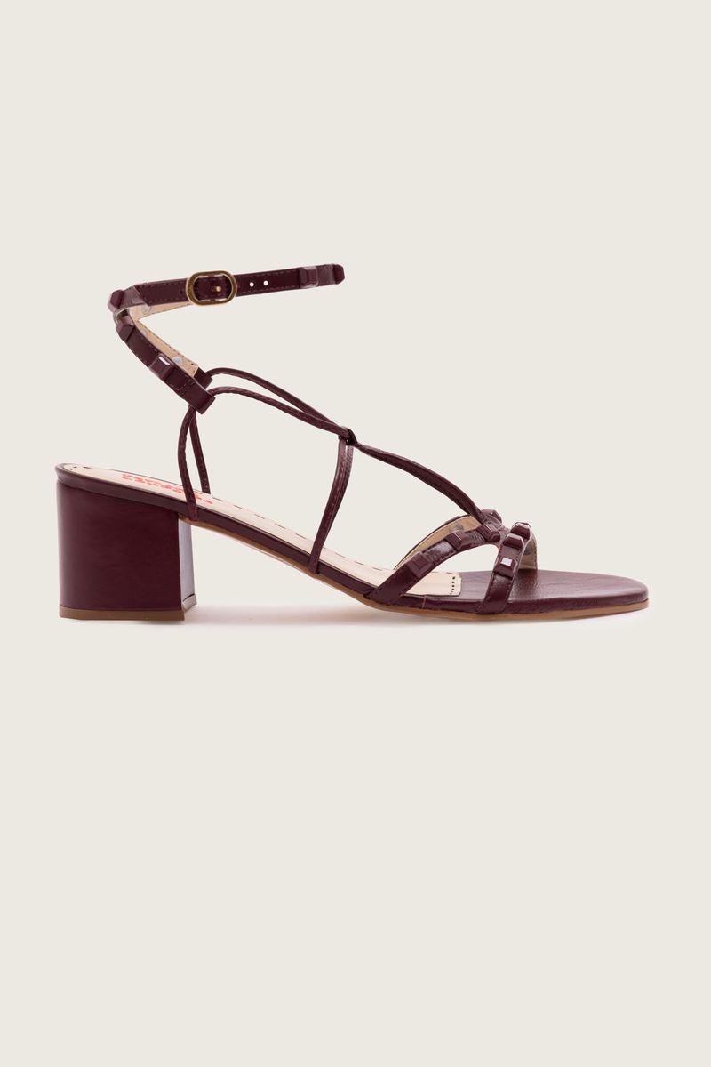 1217-332_sandalia_gladiadora_spike_square_merlot_03